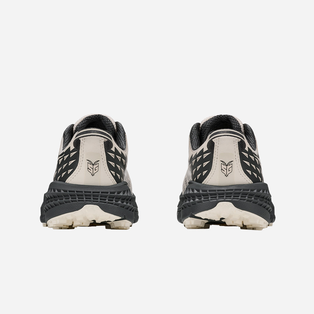 Giày Sneaker Unisex HOKA Speedgoat 2 - Đen - Supersports Vietnam